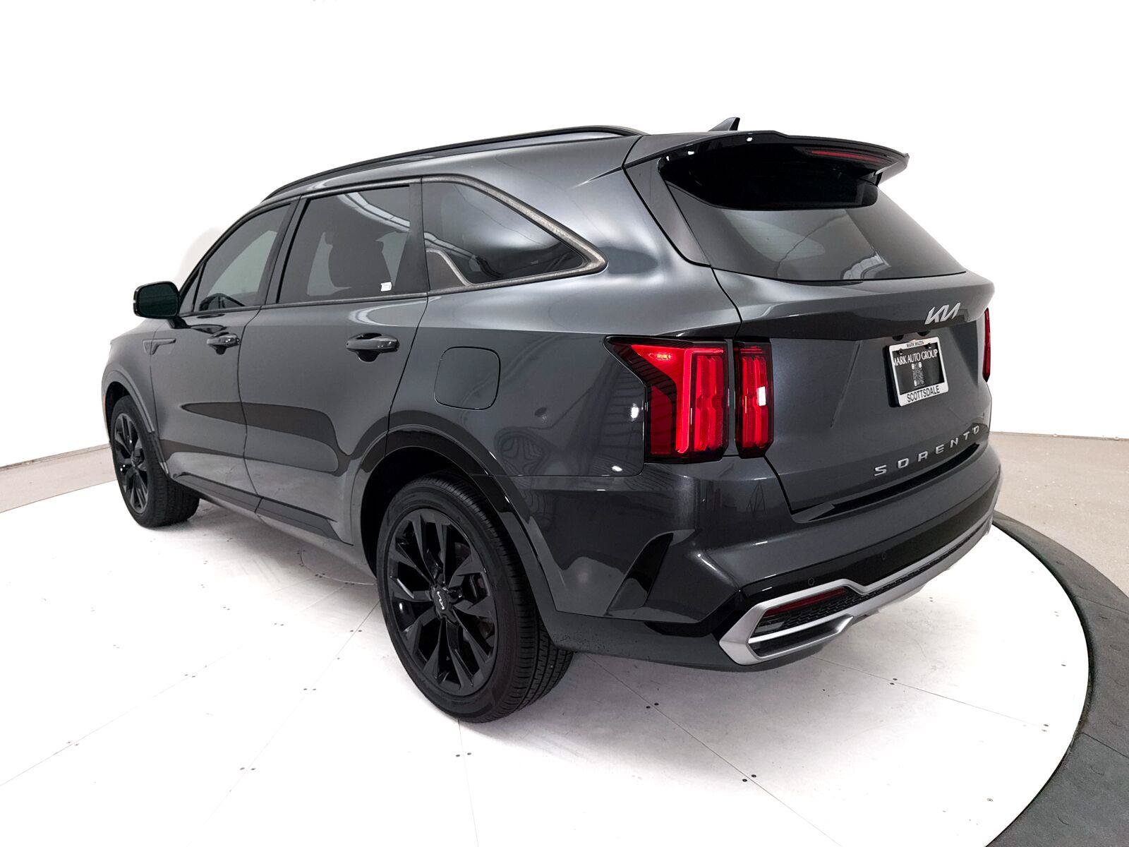 Used 2022 Kia Sorento SX FWD image 17
