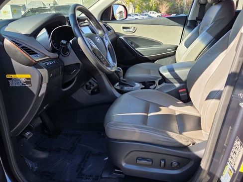 Used 2017 Hyundai Santa Fe SE w/ SE Premium Package 02 image 9