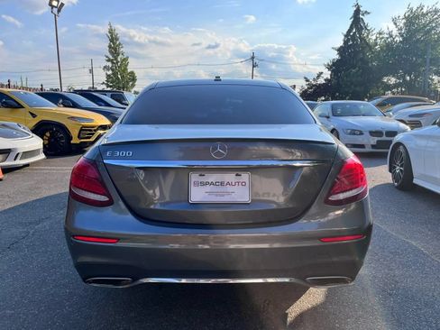Used 2018 Mercedes-Benz E 300 image 6