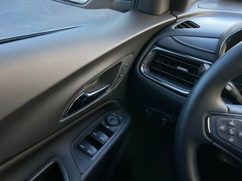 Used 2024 Chevrolet Equinox RS w/ RS Leather Package image 23