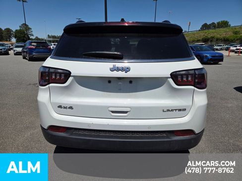 Used 2025 Jeep Compass Limited AWD/4WD image 19