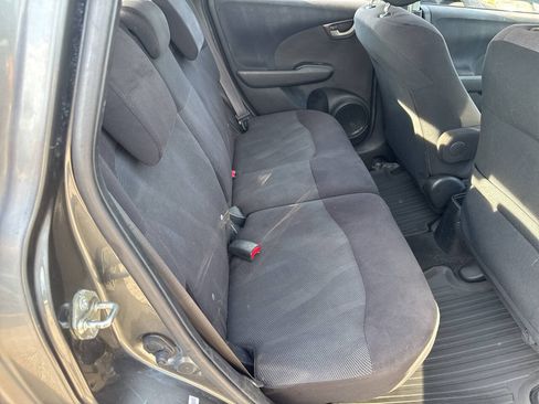 Used 2011 Honda Fit Sport image 17