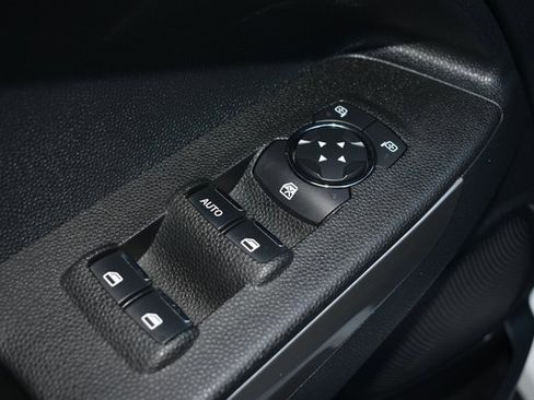 Used 2019 Ford EcoSport Titanium image 15