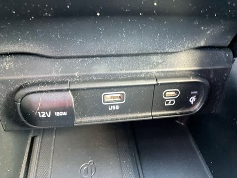 Used 2023 Kia Telluride EX image 27