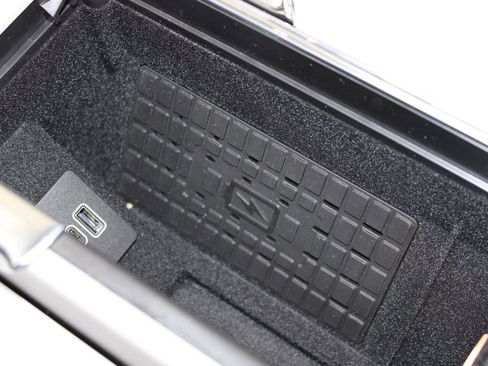 New 2026 Lincoln Navigator Reserve image 48