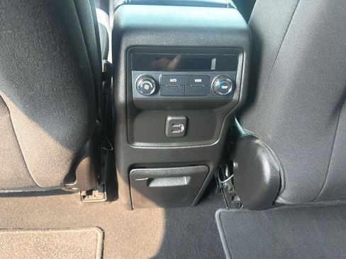 Used 2019 GMC Acadia SLE AWD/4WD image 31