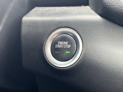 Used 2020 GMC Terrain SLE w/ Driver Convenience Package image 30