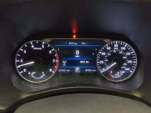 Used 2023 Nissan Sentra SV w/ SV Premium Package FWD image 23
