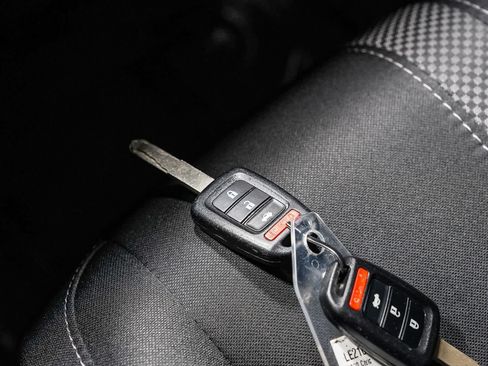 Used 2020 Honda Civic LX image 28