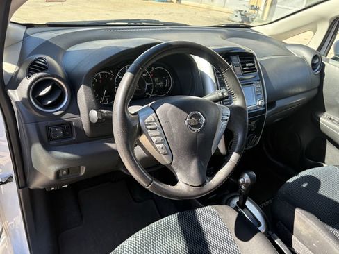 Used 2018 Nissan Versa Note SV image 14