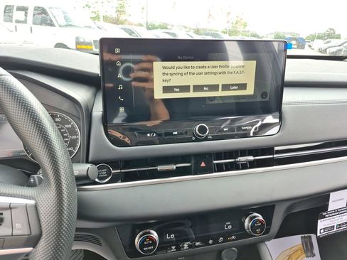 New 2026 Mitsubishi Outlander ES image 16