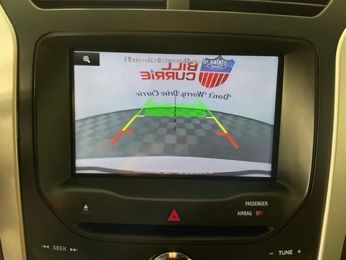 Used 2015 Ford Explorer XLT w/ Equipment Group 201A FWD image 23