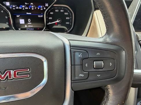 Certified 2021 GMC Yukon SLT w/ SLT Premium Package AWD/4WD image 27