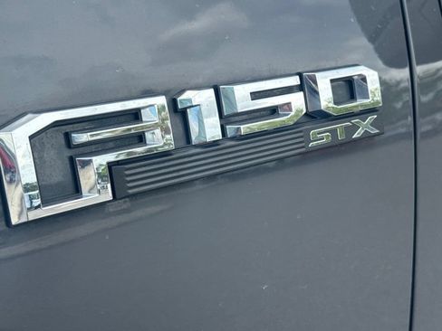 Used 2020 Ford F150 XL w/ Equipment Group 101A Mid RWD image 11
