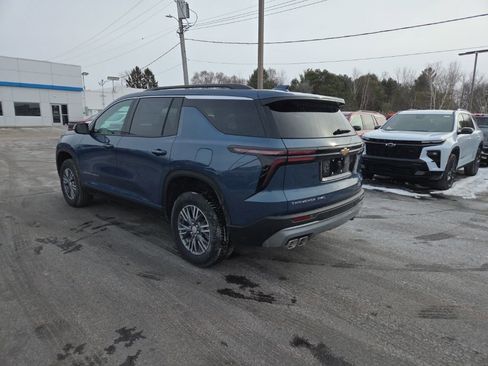 New 2026 Chevrolet Traverse LT w/ LPO, Floor Liner Package image 5