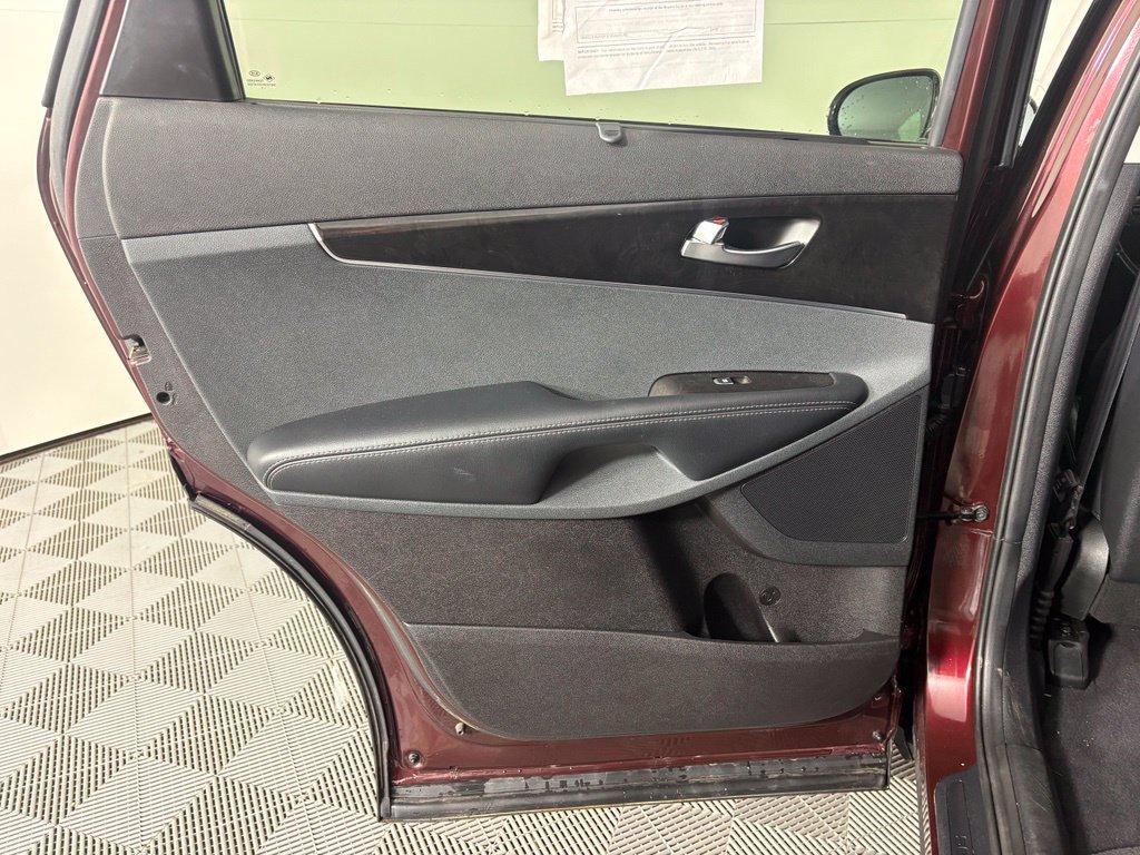 Used 2018 Kia Sorento EX AWD/4WD image 41