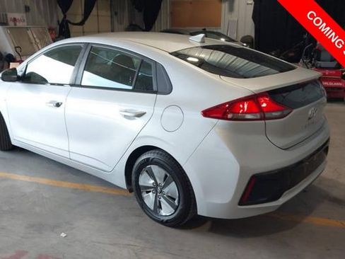 Used 2019 Hyundai Ioniq Blue FWD image 3