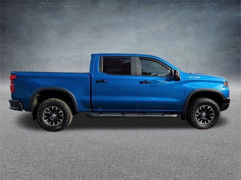 Certified 2022 Chevrolet Silverado 1500 ZR2 w/ Technology Package image 10