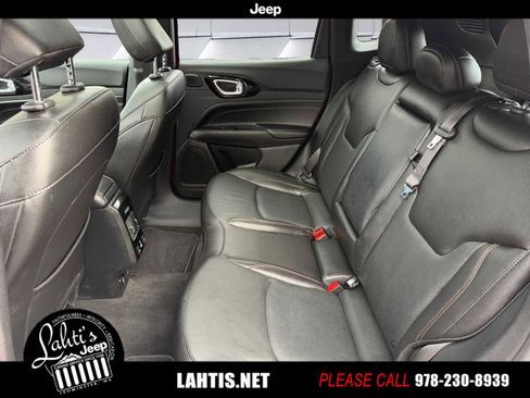 Certified 2022 Jeep Compass Limited w/ (RED) Package image 11