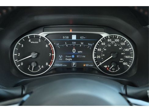 Used 2023 Nissan Altima 2.0 SR FWD image 9