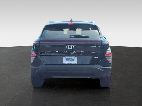 Certified 2024 Hyundai Kona SEL AWD/4WD image 6
