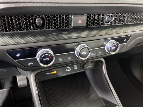 Certified 2024 Honda CR-V EX image 30