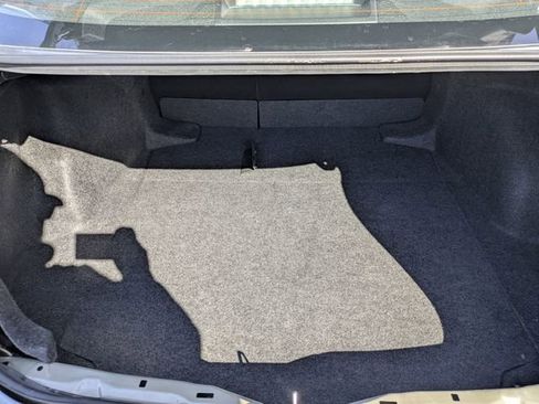 Used 2025 Toyota Corolla LE image 27