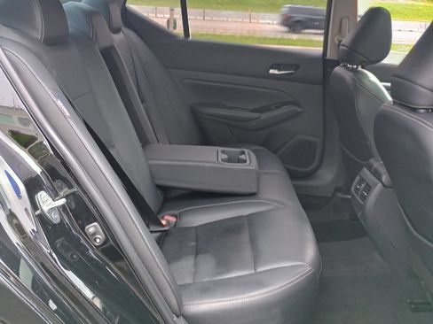 Used 2022 Nissan Altima 2.5 SL FWD image 21