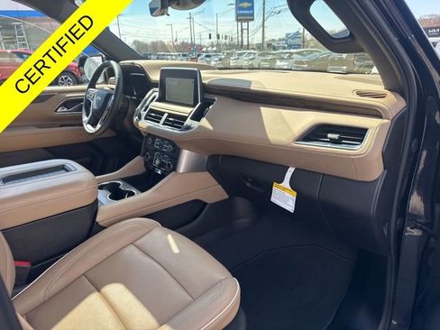 Used 2024 Chevrolet Tahoe Premier w/ Premium Package 2 AWD/4WD image 30
