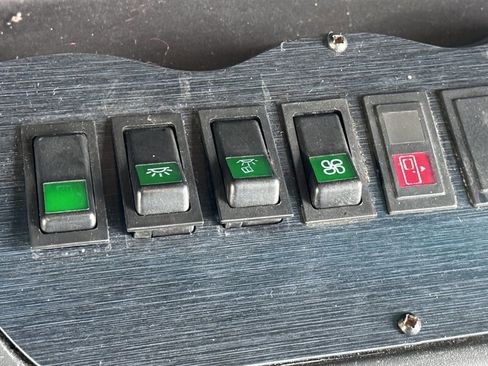 Used 2004 Chevrolet Express 3500 w/ RV Package.  Upfitter Option image 25