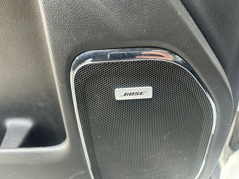 Used 2018 Chevrolet Silverado 1500 LTZ w/ LTZ Plus Package AWD/4WD image 17