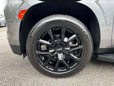 Used 2022 Chevrolet Tahoe RST w/ Luxury Package RWD image 14