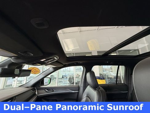 Used 2024 Jeep Grand Cherokee Limited 4xe w/ Luxury Tech Group II image 24