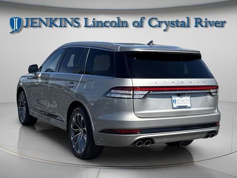 Used 2023 Lincoln Aviator Grand Touring w/ Equipment Group 301A image 11