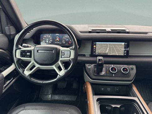 Used 2022 Land Rover Defender 110 X-Dynamic SE image 32