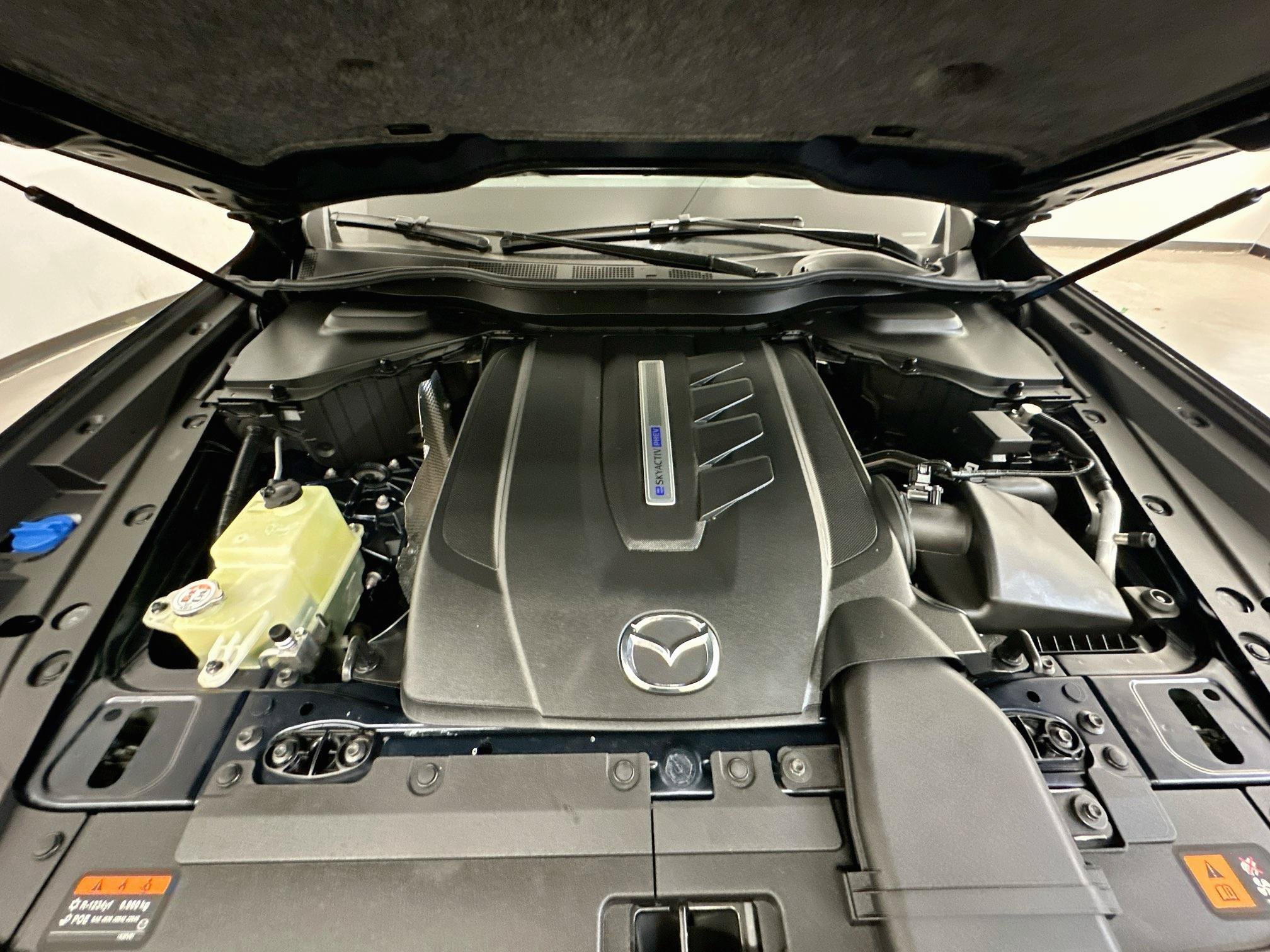 Used 2024 MAZDA CX-90 Plug-In Hybrid w/ Premium Pkg AWD/4WD image 37