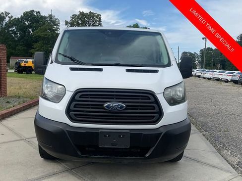 Used 2016 Ford Transit 150 XL image 2