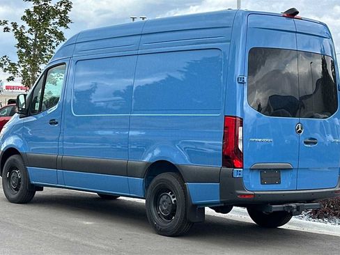 Used 2024 Mercedes-Benz Sprinter 144 Cargo image 3