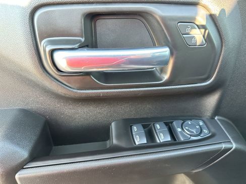 Used 2025 Chevrolet Silverado 1500 Custom AWD/4WD image 13