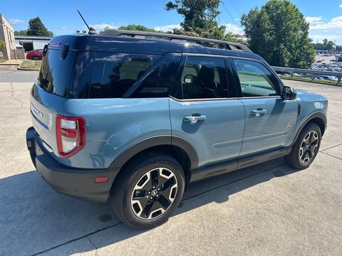 Used 2023 Ford Bronco Sport Outer Banks w/ Tech Package AWD/4WD image 6