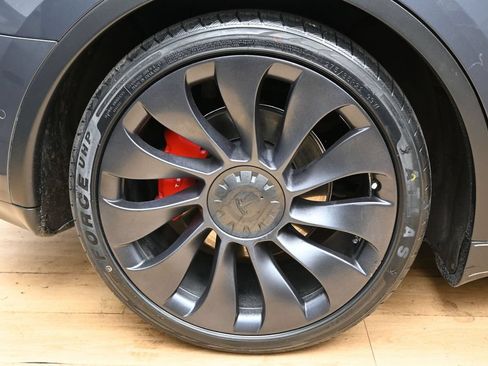 Used 2021 Tesla Model Y Performance AWD/4WD image 12