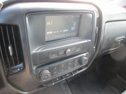 Used 2019 Chevrolet Silverado 2500 W/T w/ WT Convenience Package image 21