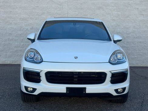 Used 2016 Porsche Cayenne Diesel AWD/4WD image 2