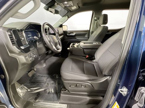 Used 2022 Chevrolet Silverado 1500 LT image 21