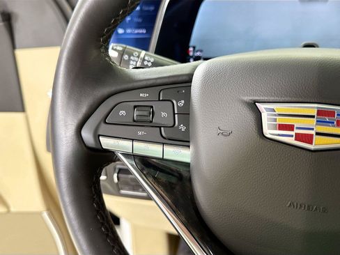 Used 2024 Cadillac Escalade ESV Premium Luxury w/ Performance Package AWD/4WD image 23