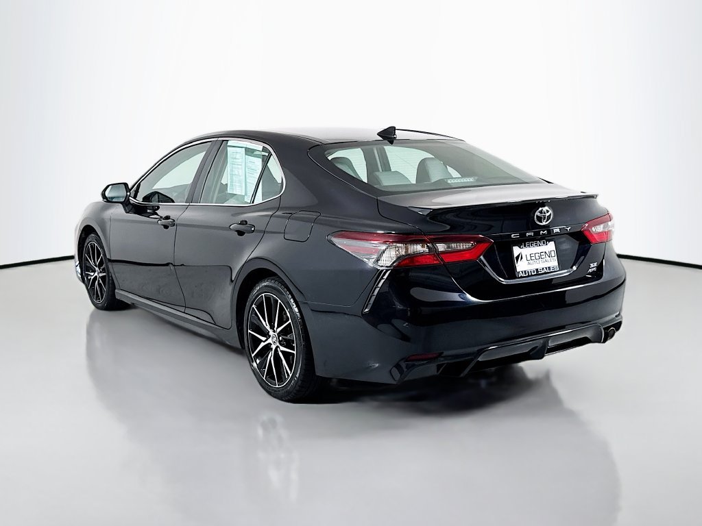Used 2023 Toyota Camry SE AWD/4WD image 8