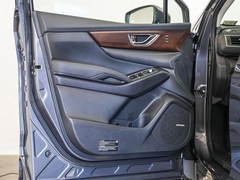 New 2025 Subaru Ascent Touring w/ Popular Package #2 image 21