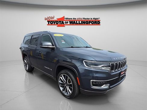 Used 2022 Jeep Wagoneer Series III w/ Premium Group I image 20