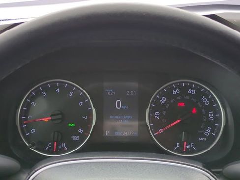 Used 2019 Toyota RAV4 XLE Premium w/ Cold Weather Package FWD image 30