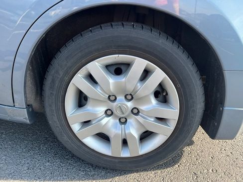 Used 2010 Nissan Altima 2.5 S FWD image 10